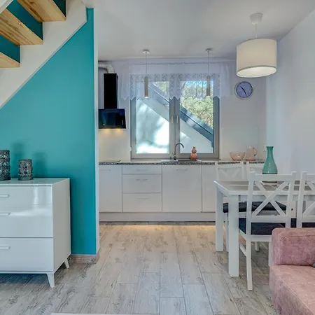 Semesterbostad Profil Family House Pogorzelica (Gmina Rewal)