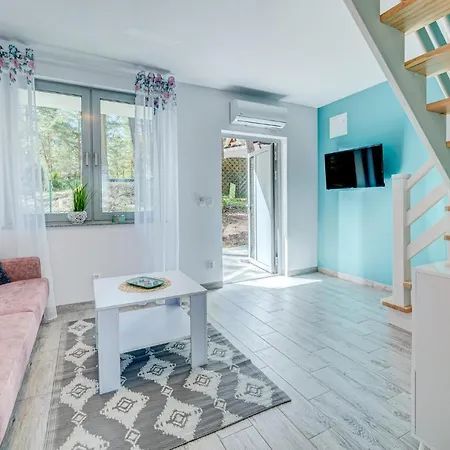 Profil Family House Ferienhaus *